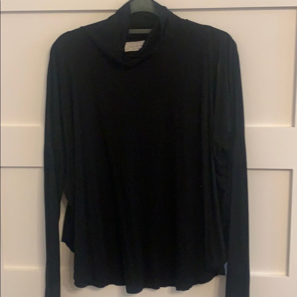 Slouchy anthro turtleneck with thumb holes!